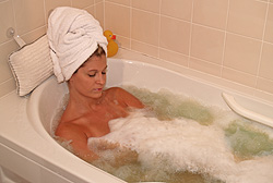 [Hydrotherapy]